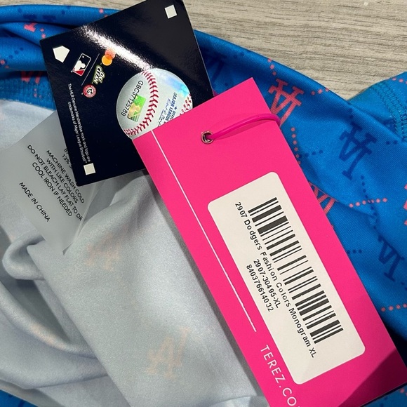 NWT Terez MLB Los Angeles Dodgers TLC Printed High-Waisted Bike Shorts Size XL - Picture 6 of 9